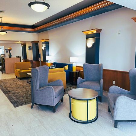 Comfort Inn & Suites Sheboygan I-43 Esterno foto