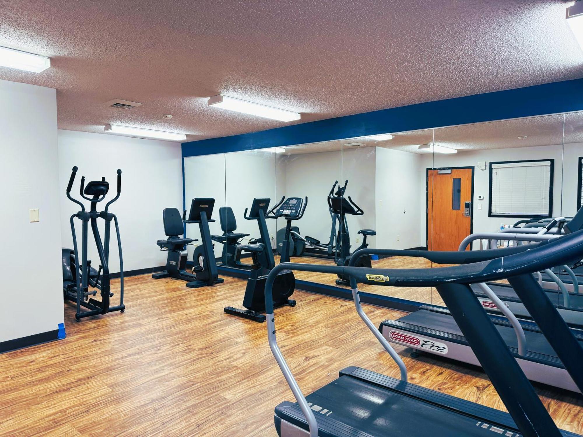 Comfort Inn & Suites Sheboygan I-43 Esterno foto