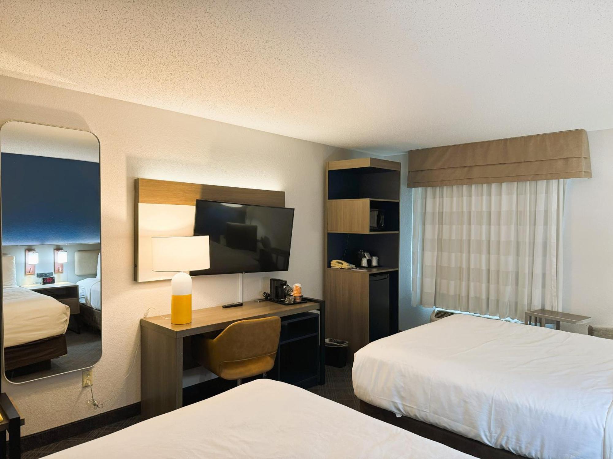 Comfort Inn & Suites Sheboygan I-43 Esterno foto