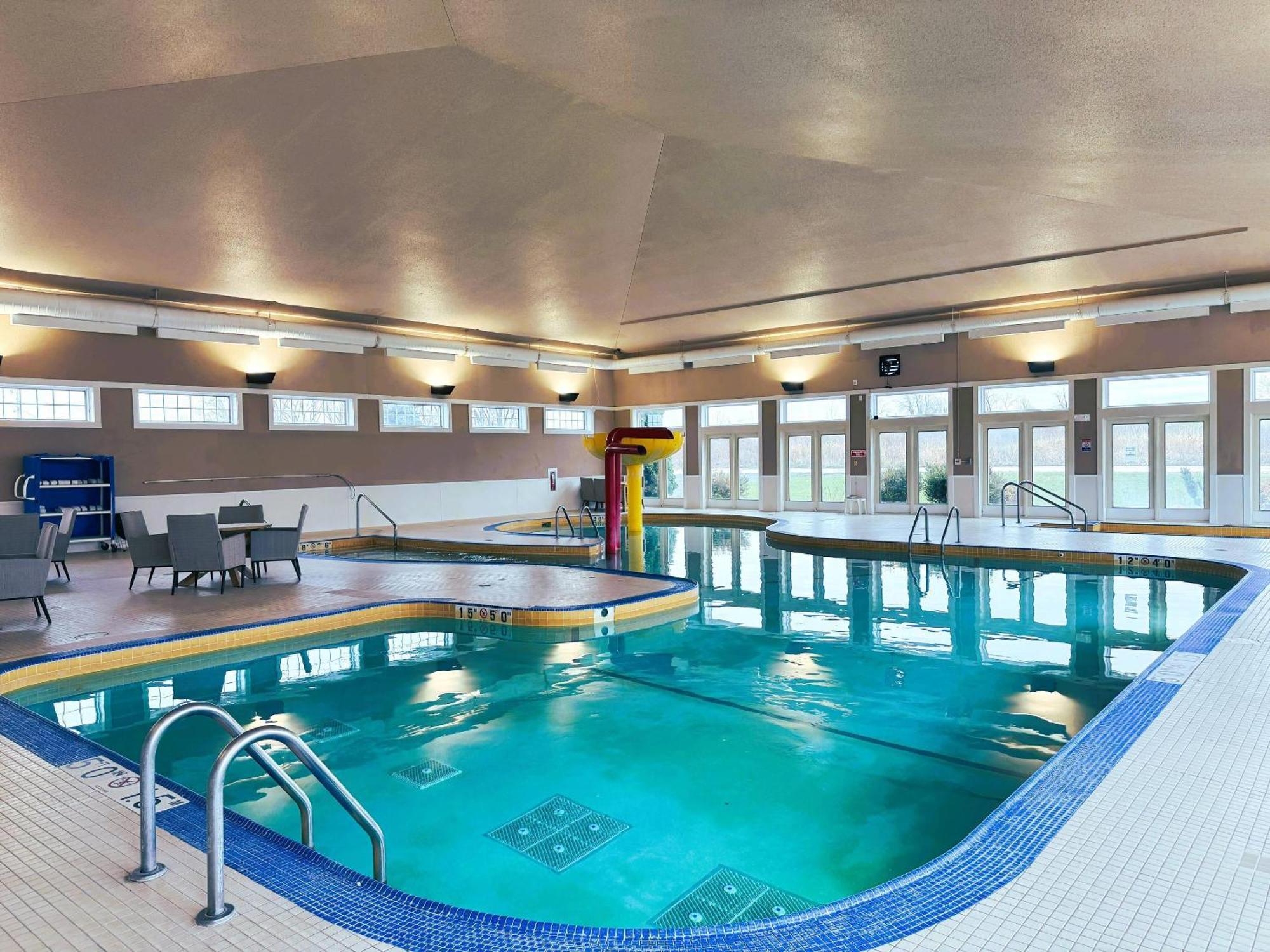 Comfort Inn & Suites Sheboygan I-43 Esterno foto